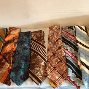 VINTAGE LOT of 8 Mens Ties - Some Imperfections SEE LISTING #F1